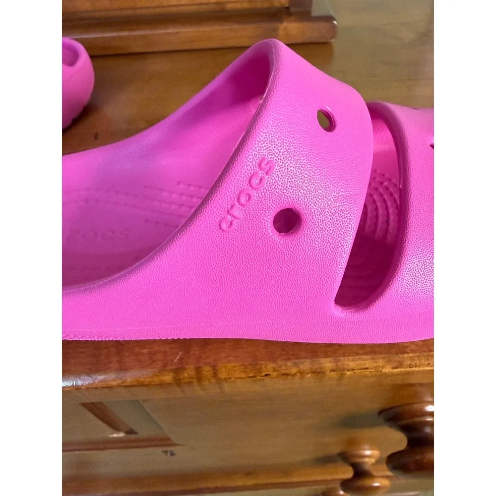 Crocs Classic Slide Kids Electric Pink Two Strap Sandals Junior size 1 flip flop